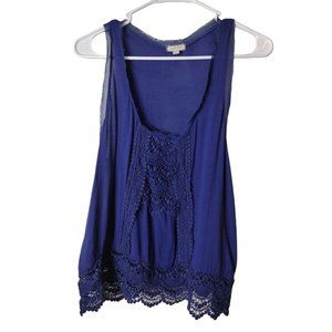 Eyeshadow Blouse Large Sleeveless Raw Neckline Crochet Scoop